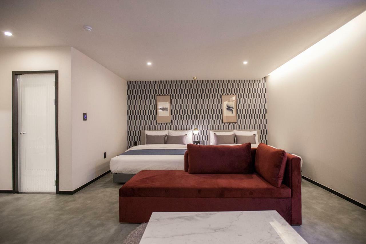 Browndot Hotel Masan Odong Чханвон Екстер'єр фото