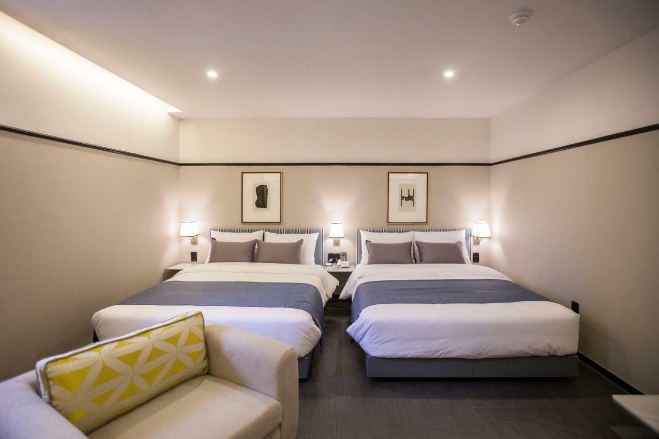 Browndot Hotel Masan Odong Чханвон Екстер'єр фото